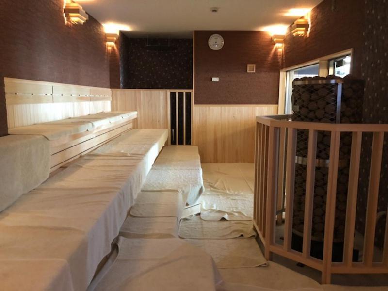 คาวารามาชิ กิอง ออนเซน โกลเดน ไทม์ ทากามัตสึ - สำหรับผู้ชายเท่านั้น Hotel ภายนอก รูปภาพ