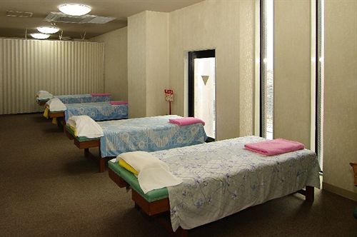 คาวารามาชิ กิอง ออนเซน โกลเดน ไทม์ ทากามัตสึ - สำหรับผู้ชายเท่านั้น Hotel ภายนอก รูปภาพ