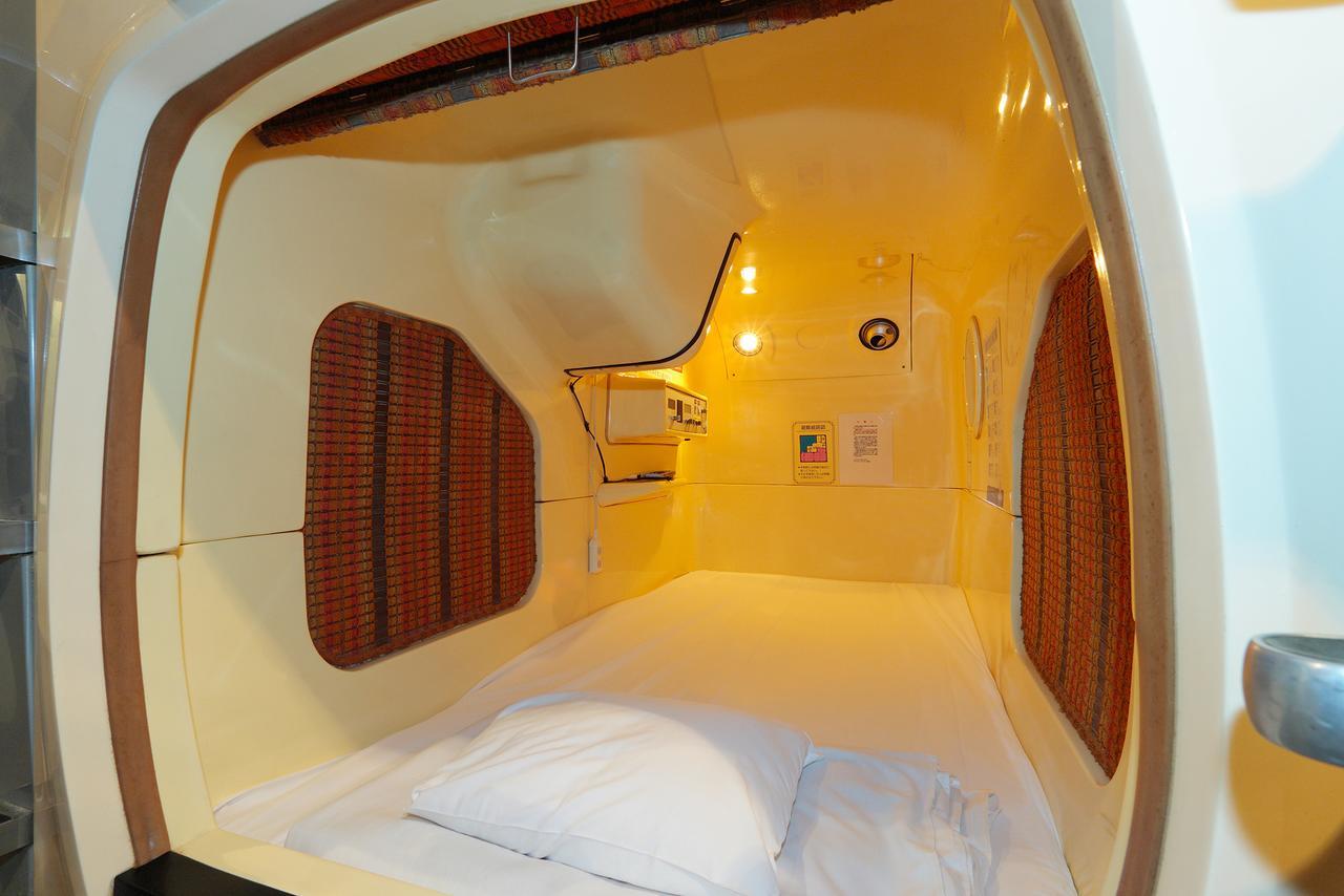 คาวารามาชิ กิอง ออนเซน โกลเดน ไทม์ ทากามัตสึ - สำหรับผู้ชายเท่านั้น Hotel ภายนอก รูปภาพ